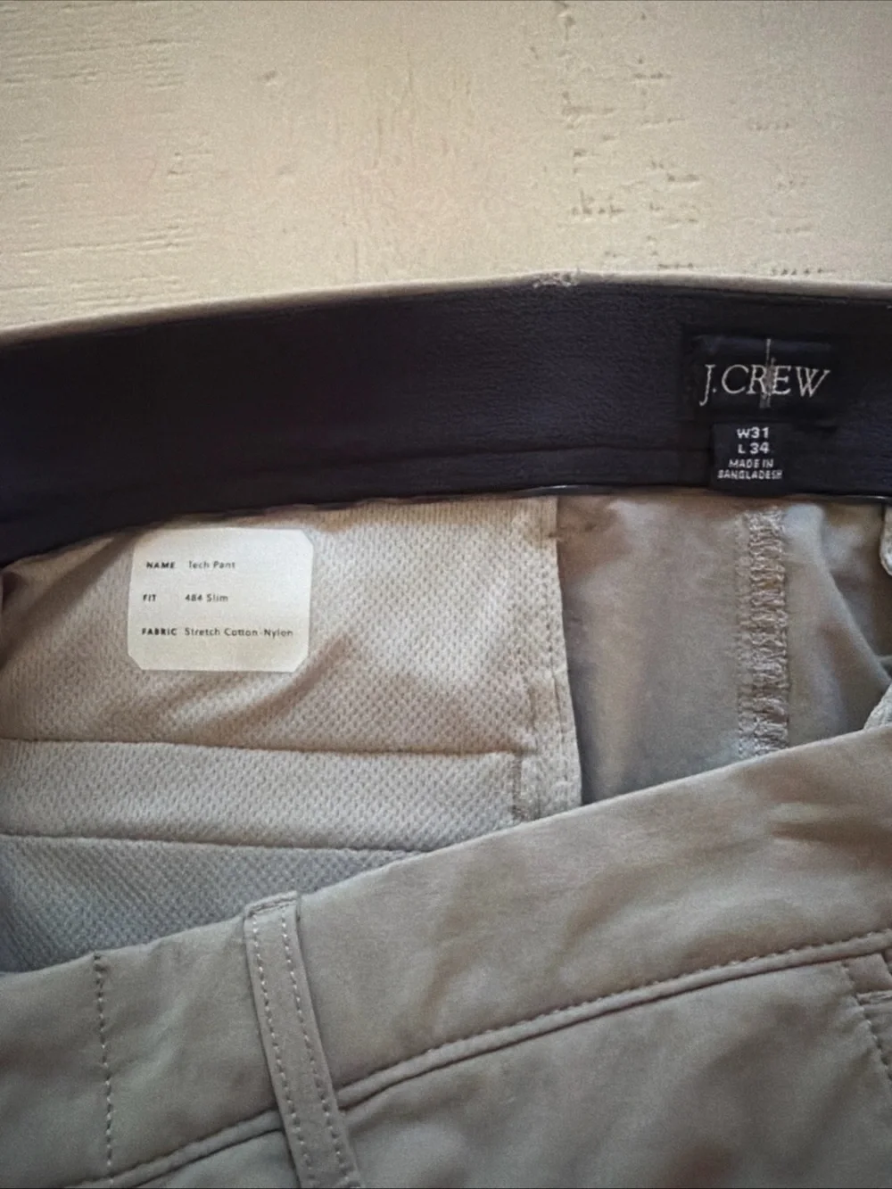 J.Crew Men’s Size W31-L34 Flat Front 484 Slim Tech Pants. Grey. Excellent Cond.